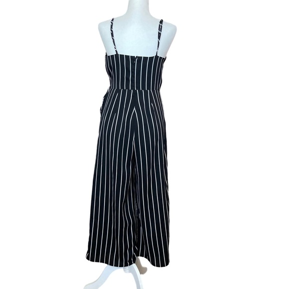 Revamped Women's black and white striped spaghetti strap jumpsuit, Sz S - Picture 14 of 16